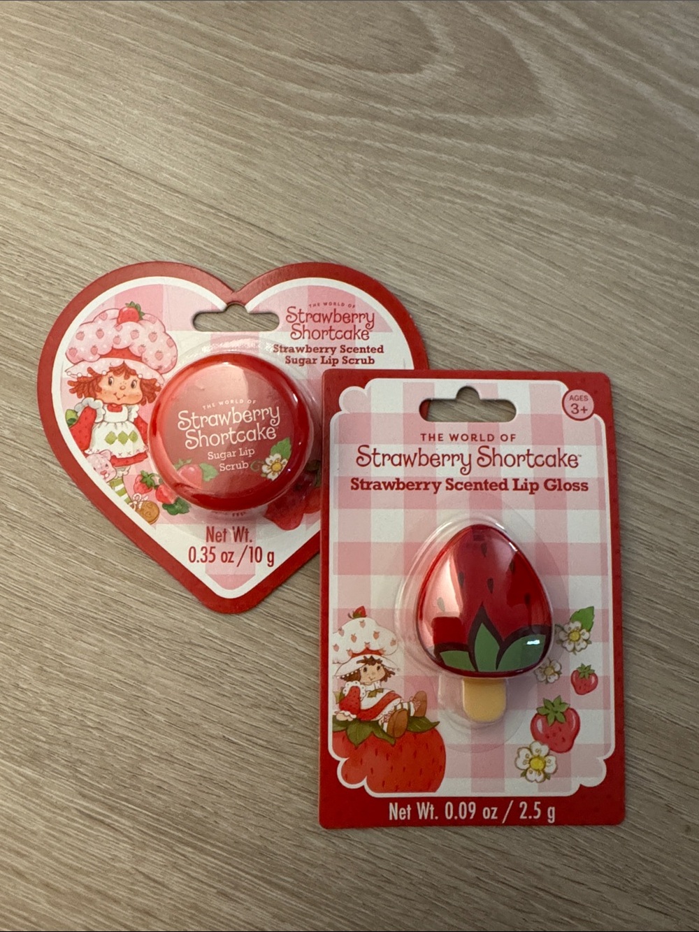 Strawberry Shortcake Strawberry Scented Lip Scrub & Lip Gloss Set NEW 🏷️